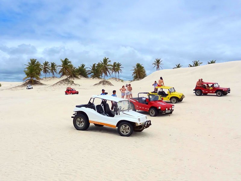 https://www.bahiaencantadatour.com.br/services/uploads/_original/mangue-seco-passeio-dunas-de-tieta-810134.jpg